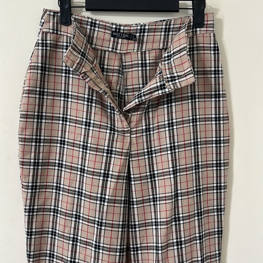 Nasty Gal Let's Take A Raincheck Tapered Pants Beige Size 6 - Picture 5 of 10